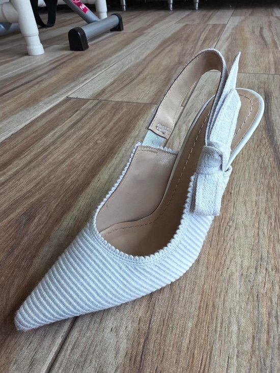 Dior Shoes - Dior J’Adior Slingback Pumps White Embroidered Cottom Slingback Eur. 36 D